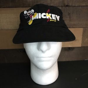 Vintage Mickey sport black‎ Disney hat